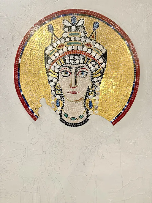 Upper portion of the mosaic with crown and halo.